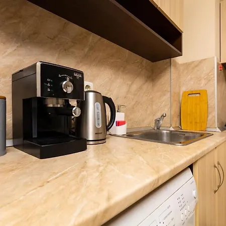 Апартамент Modern 1 Bedroom Center