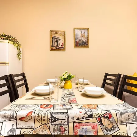 Modern 1 Bedroom Center Apartmán *